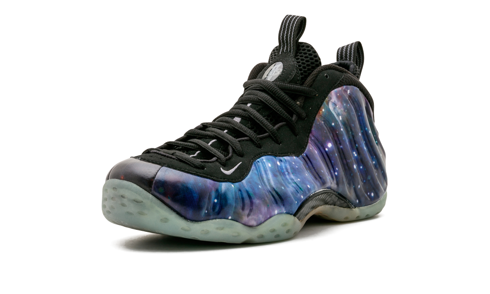 Nike Air Foamposite One Legion GreenBump