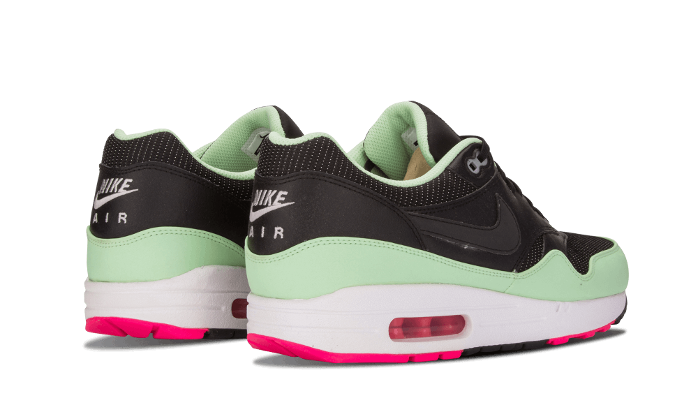 nike air max 1 fb yeezy