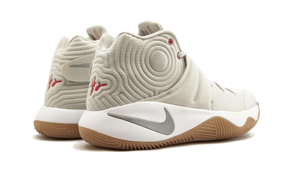 kyrie 3 light bone