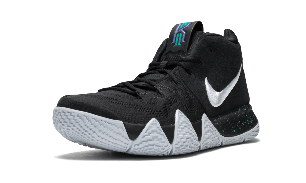 nike kyrie 4 black and white