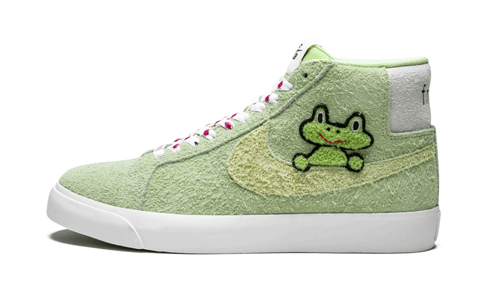 Nike SB X Frog Skateboards Zoom Blazer 