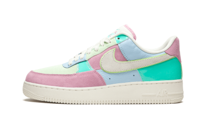 Nike Air Force 1 Low 07 QS