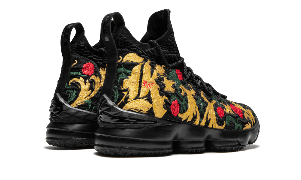 lebron 15 perf