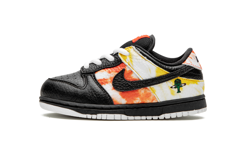 nike sb dunk raygun