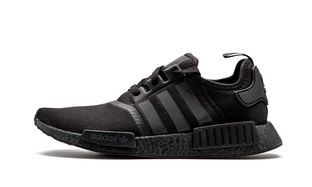 nmd triple black 46